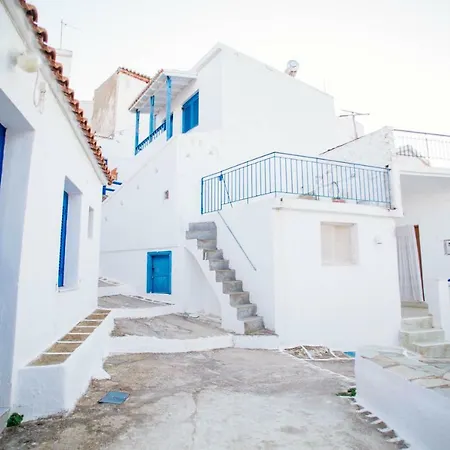 Kythnian Traditional 19th Century House Dhriopís